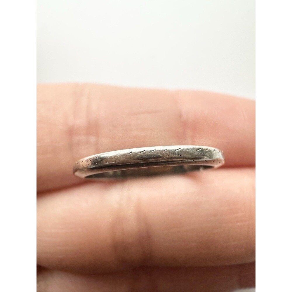 Vintage Wilco 18k White Gold Wedding Band Ring Size 5.5